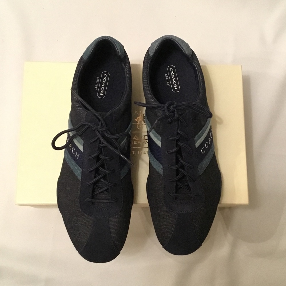 🌺OFFERS?🌺 COACH JAYME BLUE SIGNATURE SNEAKERS